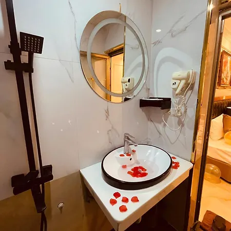 Nam Cuong X Hotel Hanoi Exterior photo